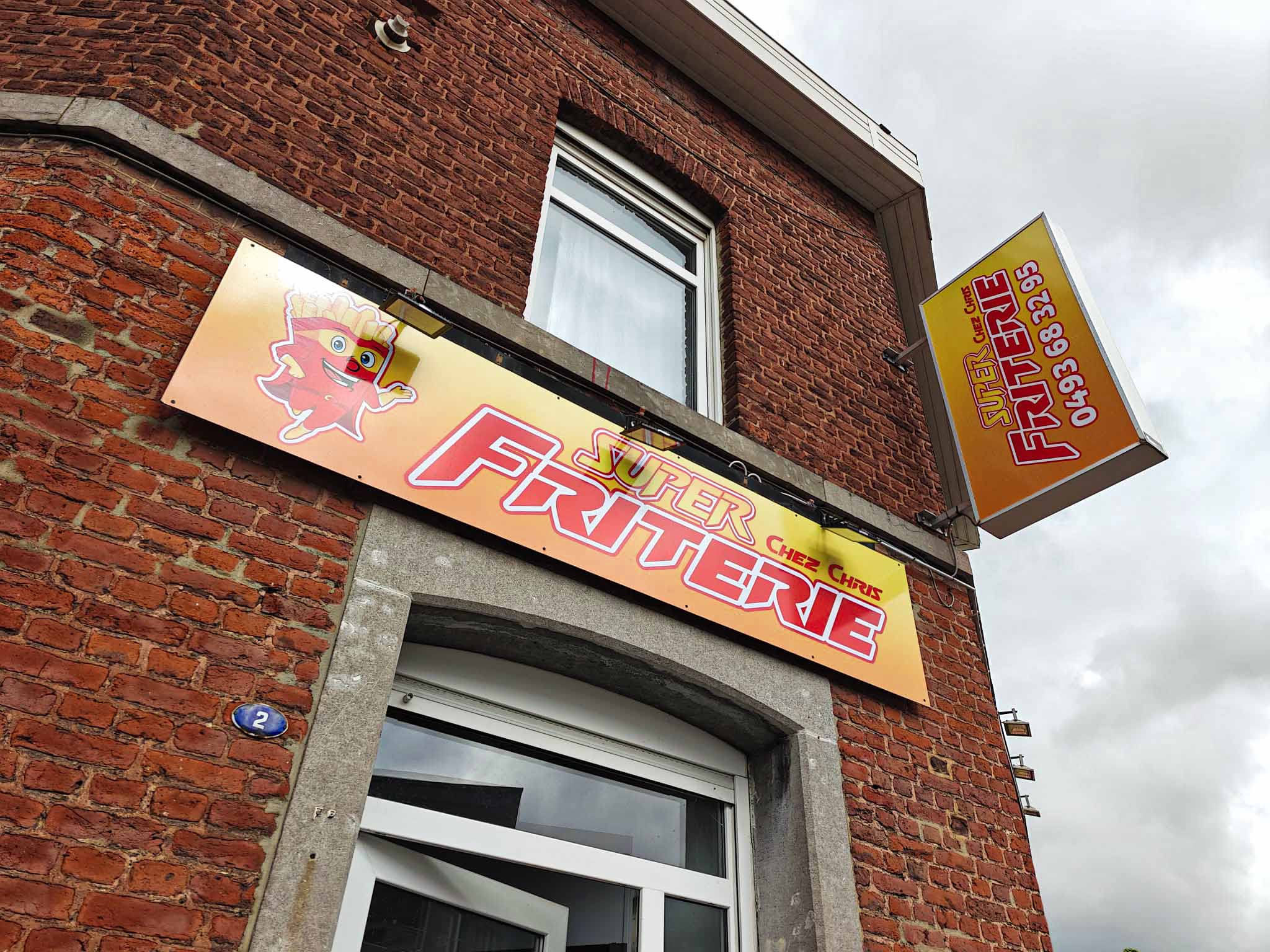 Enseigne extérieure Palermo